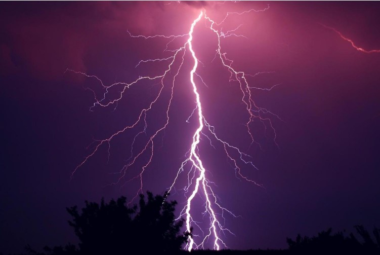 Elektrokinezi Nedir? Elektrokinezi Nasıl Yapılır? Gerçek mi?